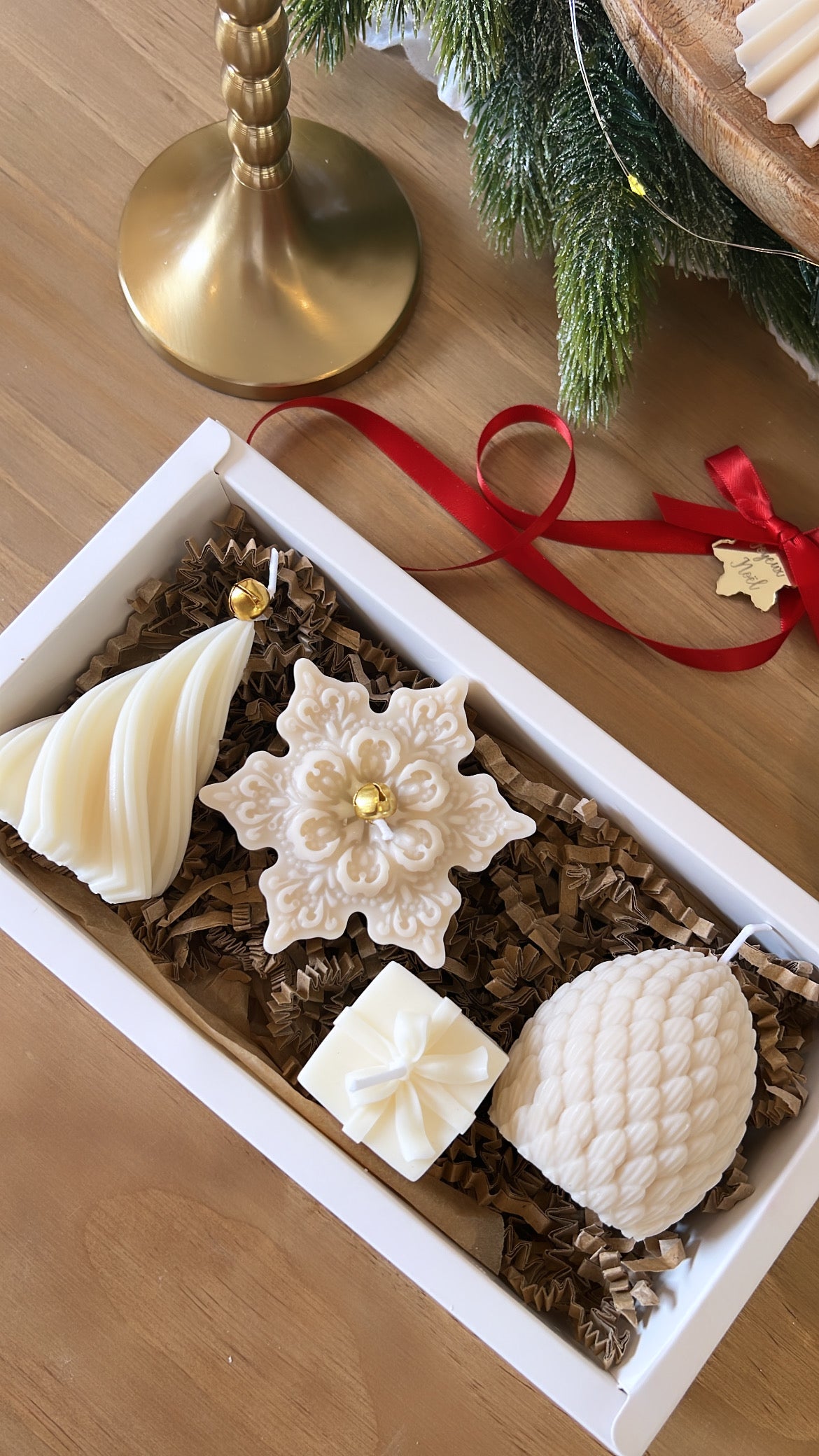 Caja de velas navideñas para componer RUPTURA