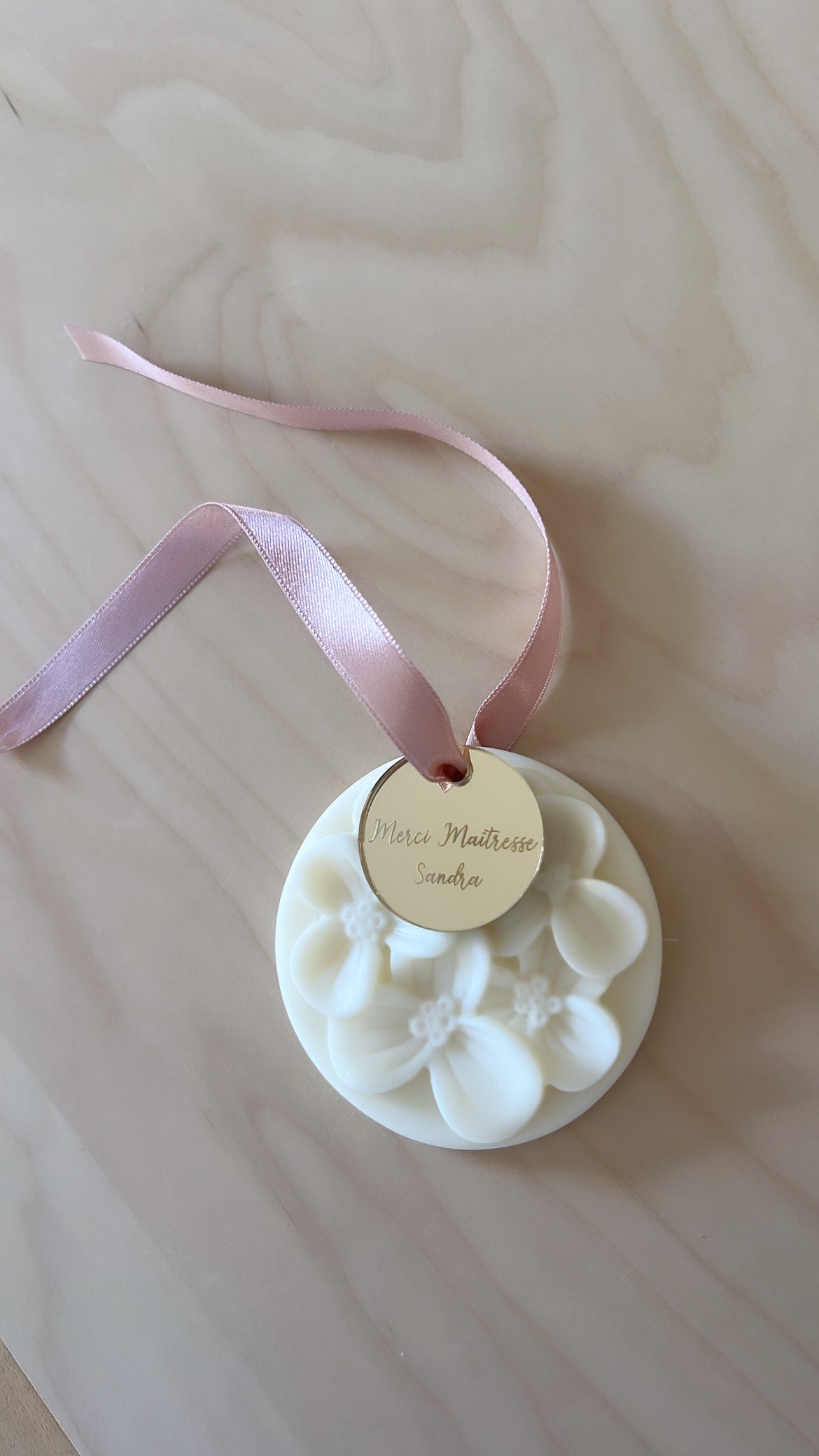 Personalized Petals Suspension