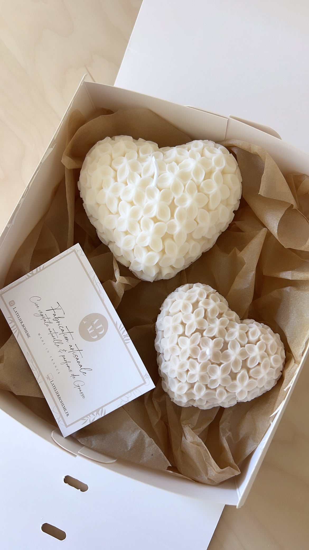 Caja dúo corazones florales personalizada